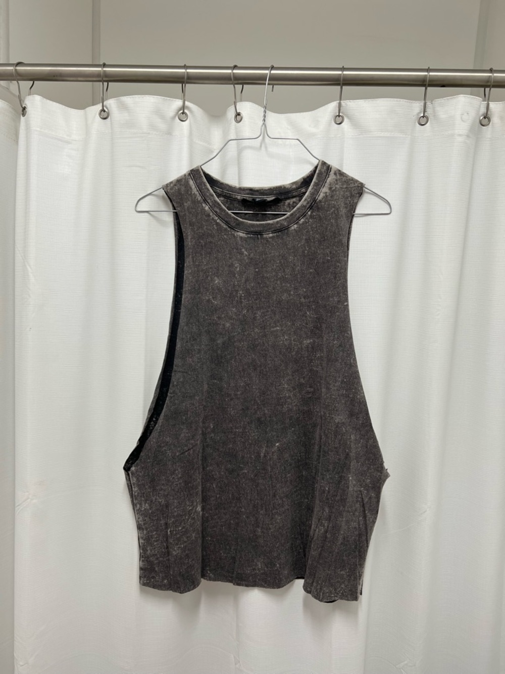 NWOT Men’s Washed Black Sleeveless Muscle Tank Top